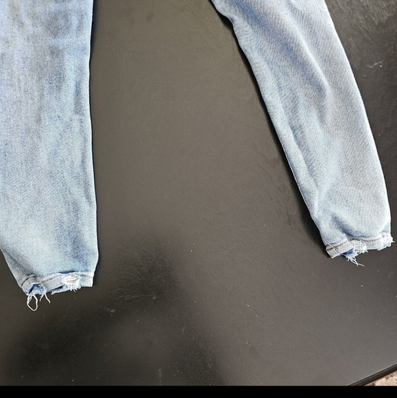 No Boundaries Jeans - Picture 2 of 8